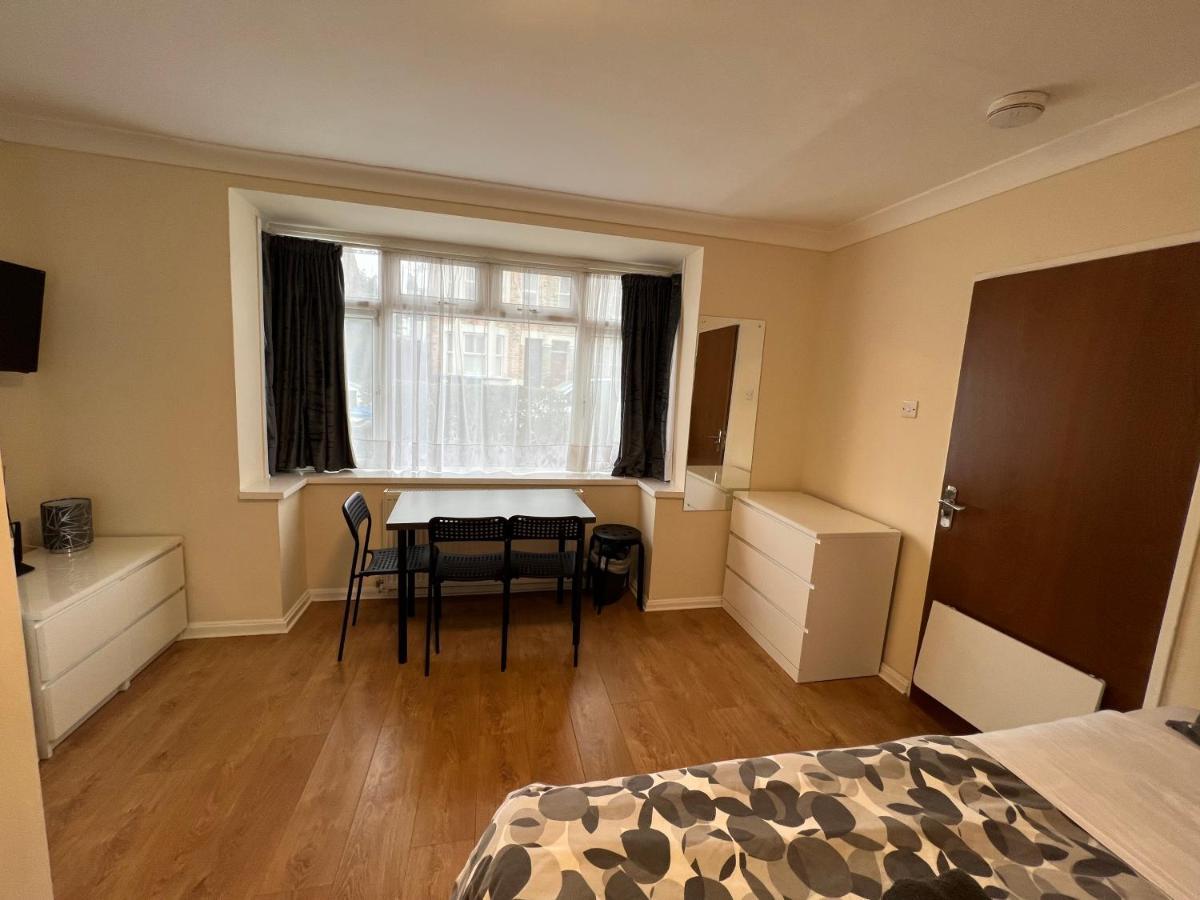 Kensal Lodge 2 Guest House ลอนดอน ภายนอก รูปภาพ