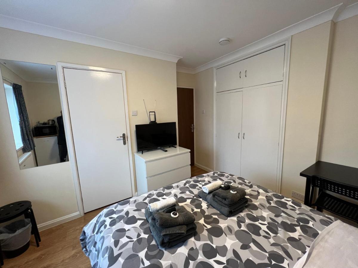 Kensal Lodge 2 Guest House ลอนดอน ภายนอก รูปภาพ