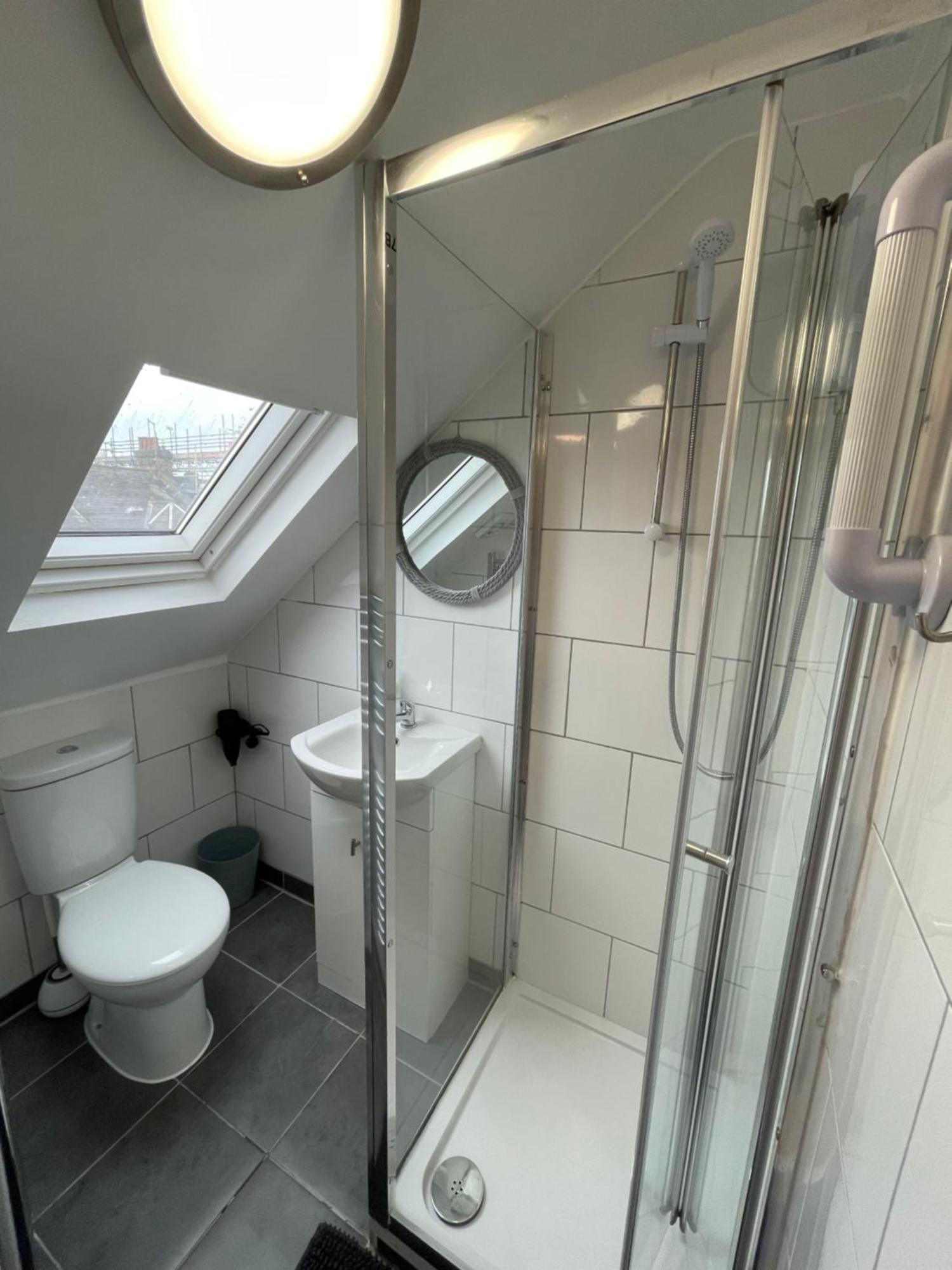 Kensal Lodge 2 Guest House ลอนดอน ภายนอก รูปภาพ