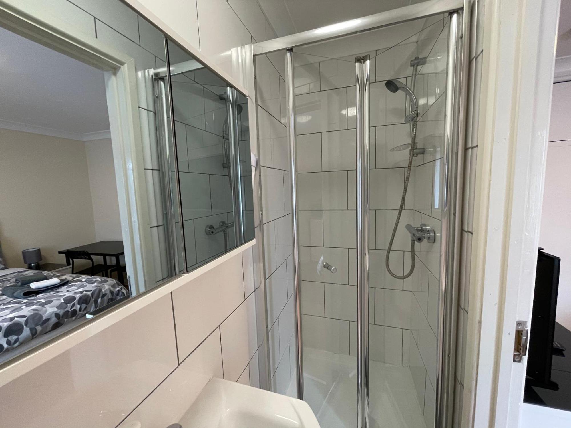 Kensal Lodge 2 Guest House ลอนดอน ภายนอก รูปภาพ