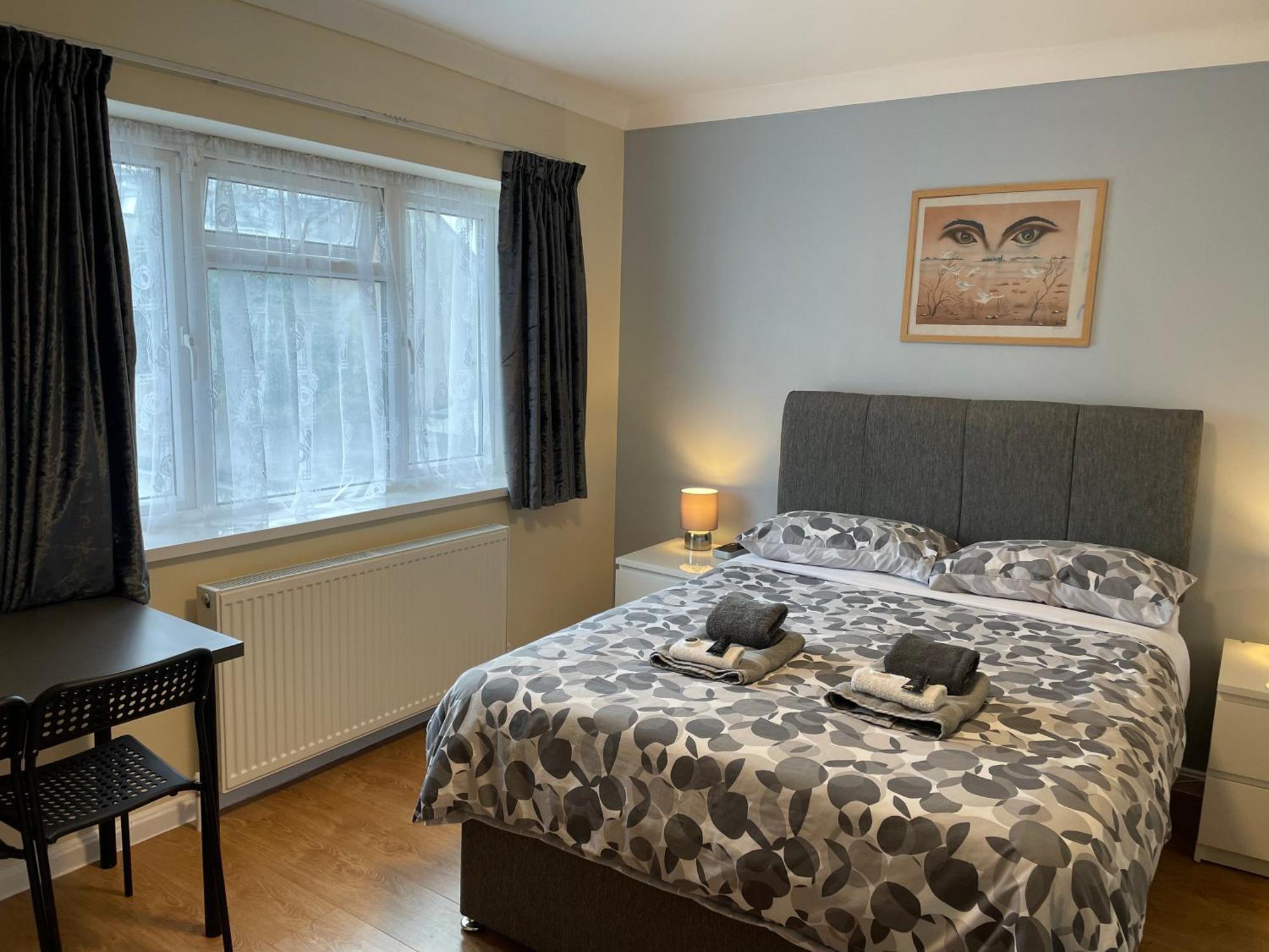 Kensal Lodge 2 Guest House ลอนดอน ภายนอก รูปภาพ